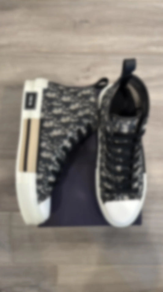 Adore